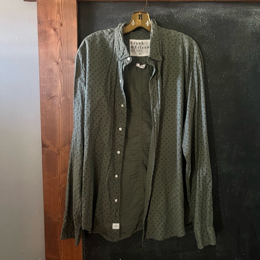 Frank & Eileen Star Pattern Button Up Shirt Size … - image 3